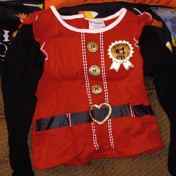 Girl’s Christmas Top & Skirt Set built in shorts - Picture 2 of 3